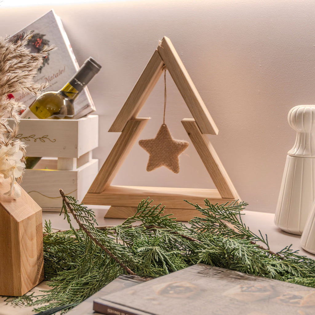 Albero di Natale in legno personalizzabile  con scritta fatto a mano in Italia