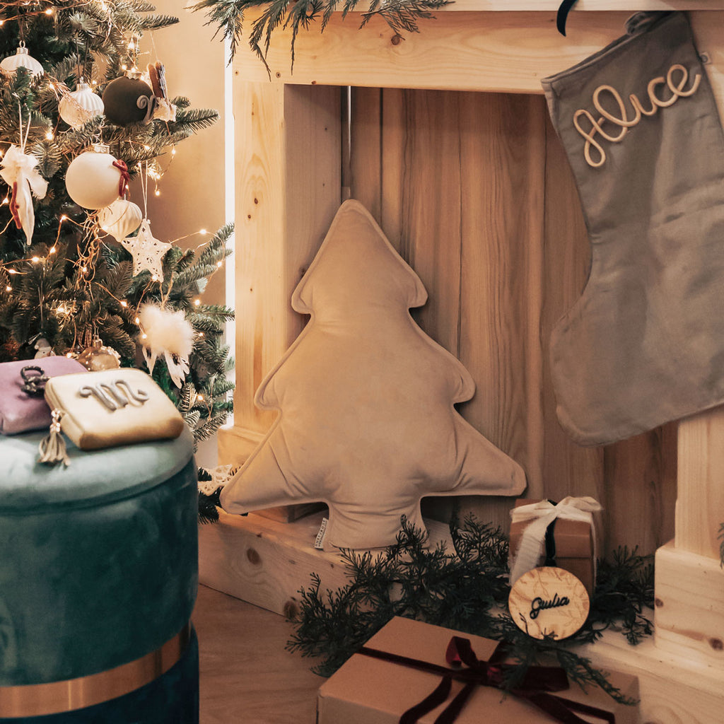 Cuscino a forma di albero di Natale in velluto