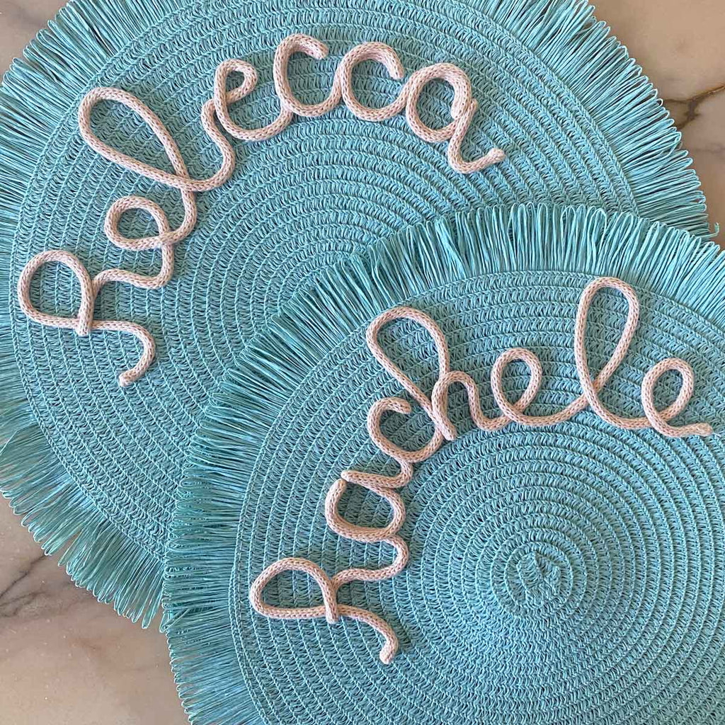 Tovaglietta personalizzata con nome turchese con frange