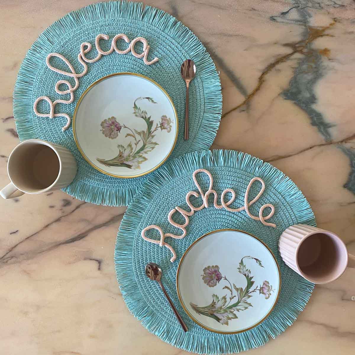 Tovaglietta personalizzata con nome turchese con frange