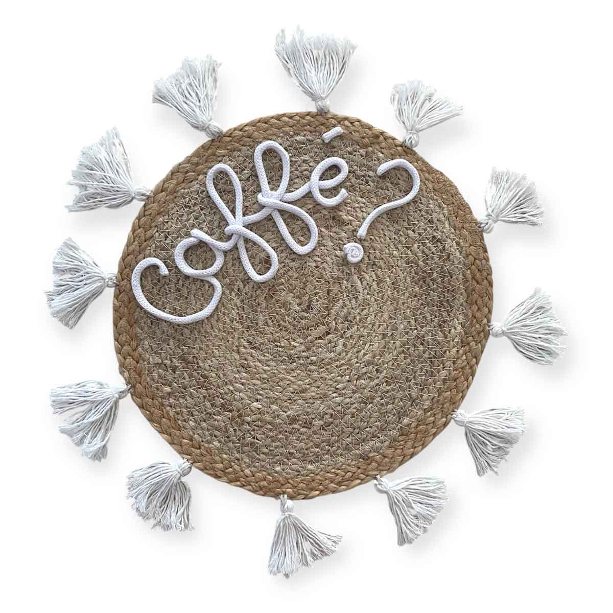 Tovaglietta personalizzata con nome o scritta in paglia con nappe