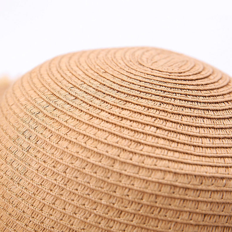 Cappello in paglia con conchiglie con scritta personalizzata