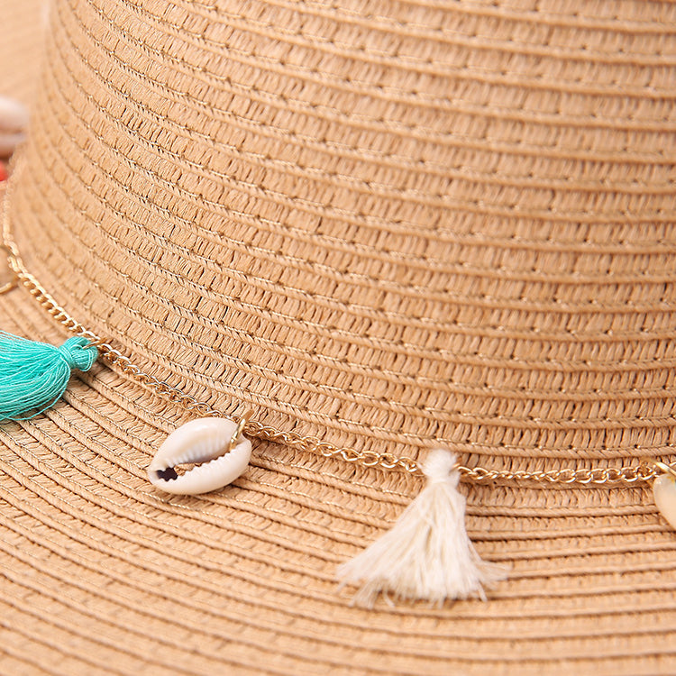 Cappello in paglia con conchiglie con scritta personalizzata