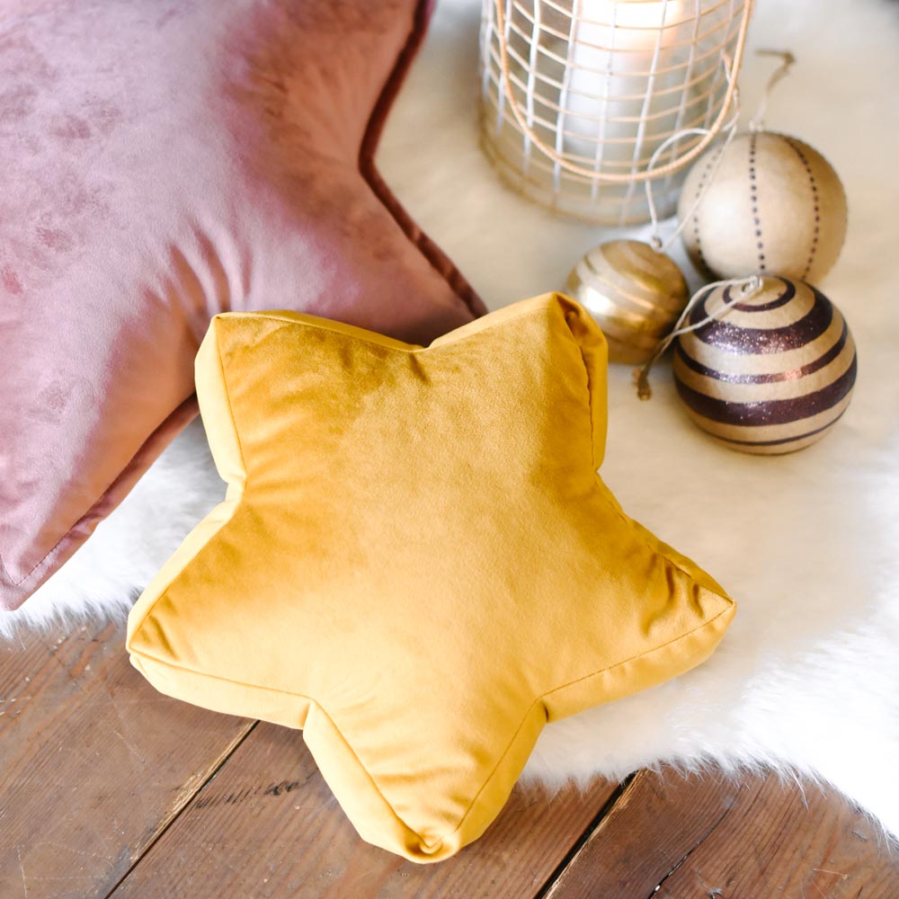 Cuscino Stella Velluto giallo senape