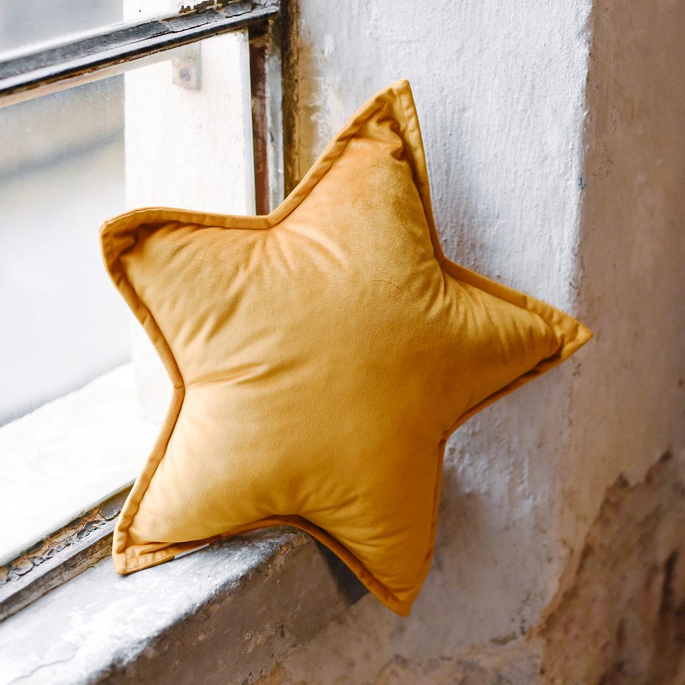 Cuscino Stella Velluto giallo senape