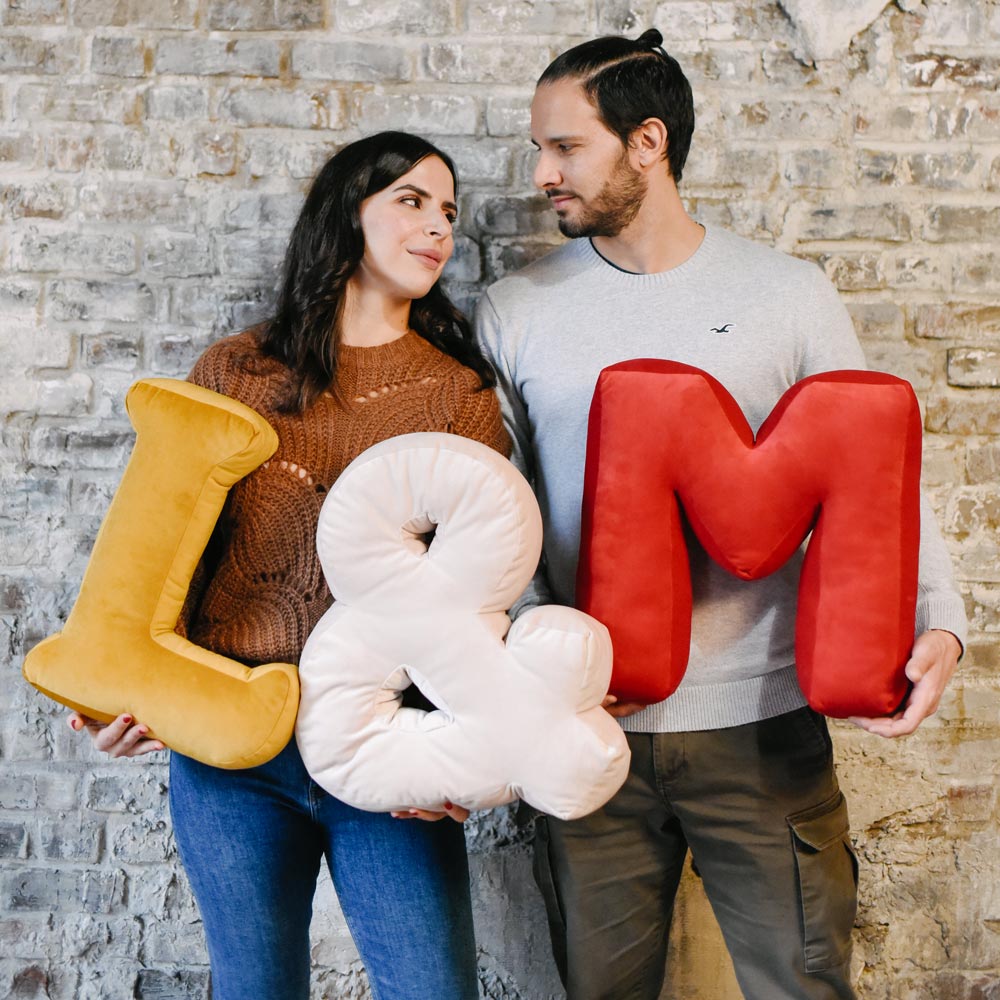 Cuscino Personalizzato a Forma di Lettera Alfabeto Iniziale
