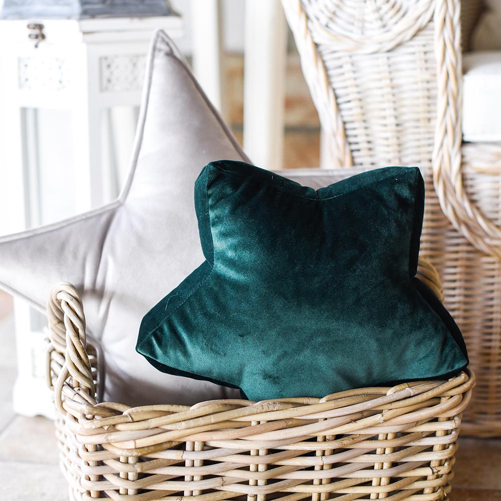 Cuscino a forma di stella in velluto petrolio