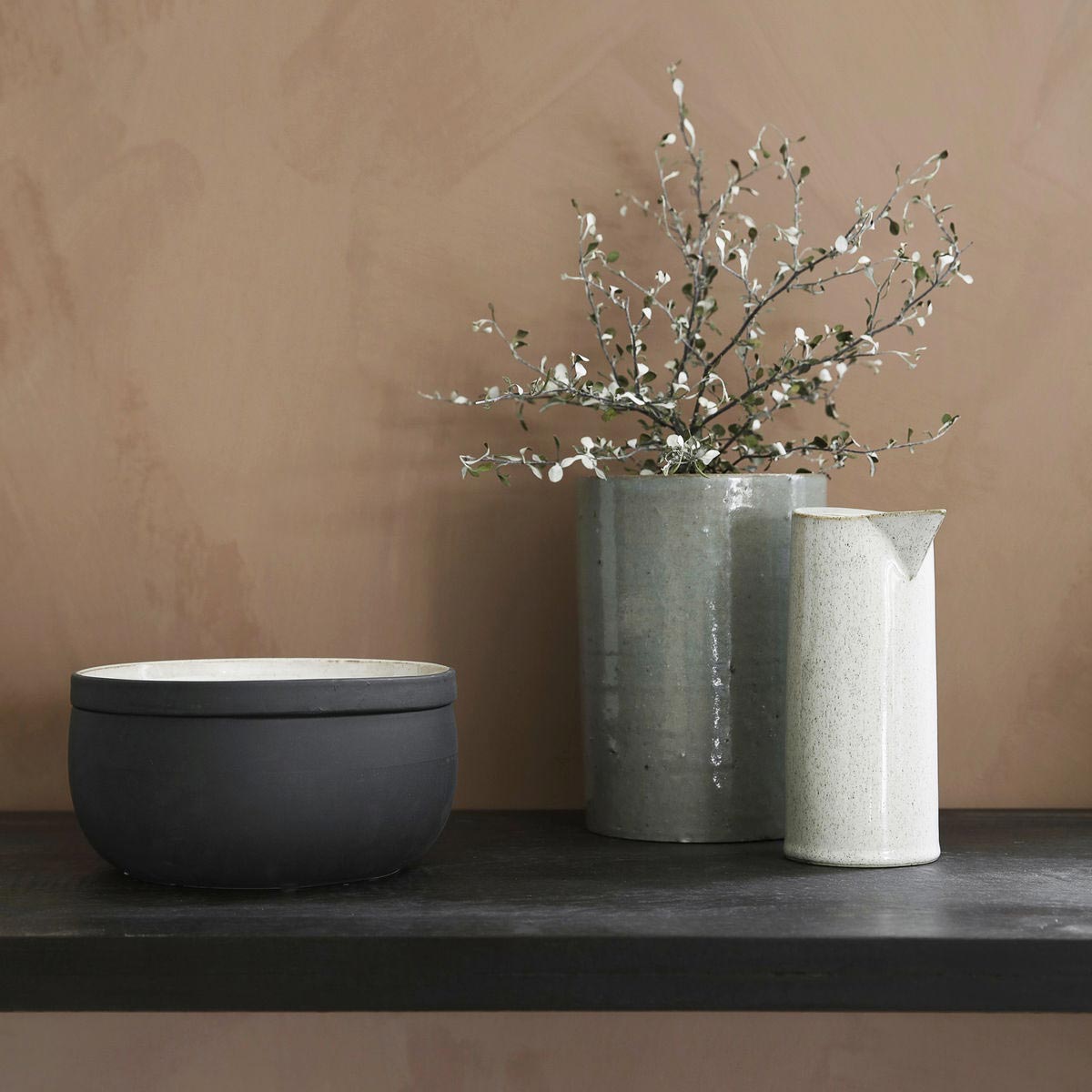 House Doctor caraffa Ivy in gres color sabbia