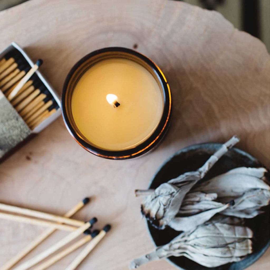 P.F. Candle Co. Golden Coast candela handmade 100% cera di soia