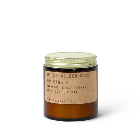 P.F. Candle Co. Golden Coast candela handmade 100% cera di soia