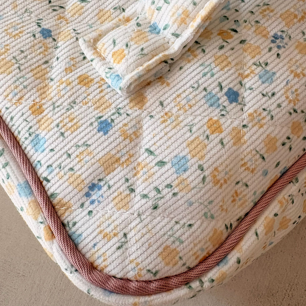 Beauty Case Personalizzato con Nome Ricamato in Velluto Floreale Giallo