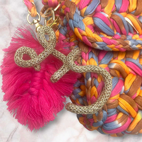 Borsa Odette con iniziale multicolor fucsia