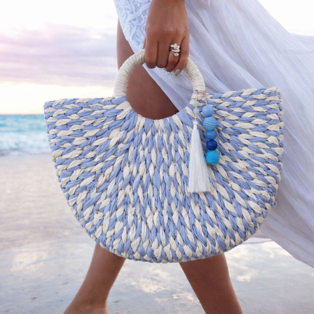 Borsa bianca e azzurra in paglia personalizzabile