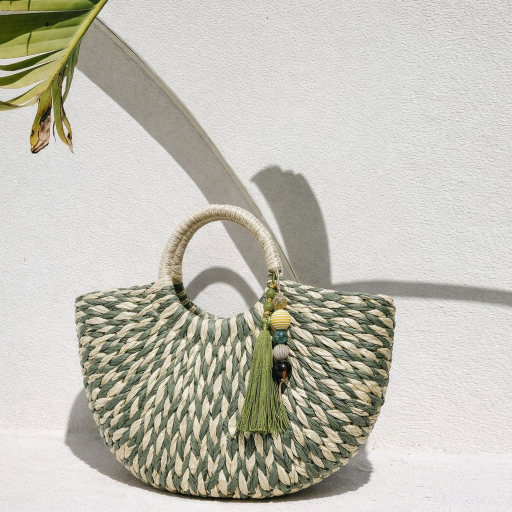 Borsa bianca e verde in paglia personalizzabile