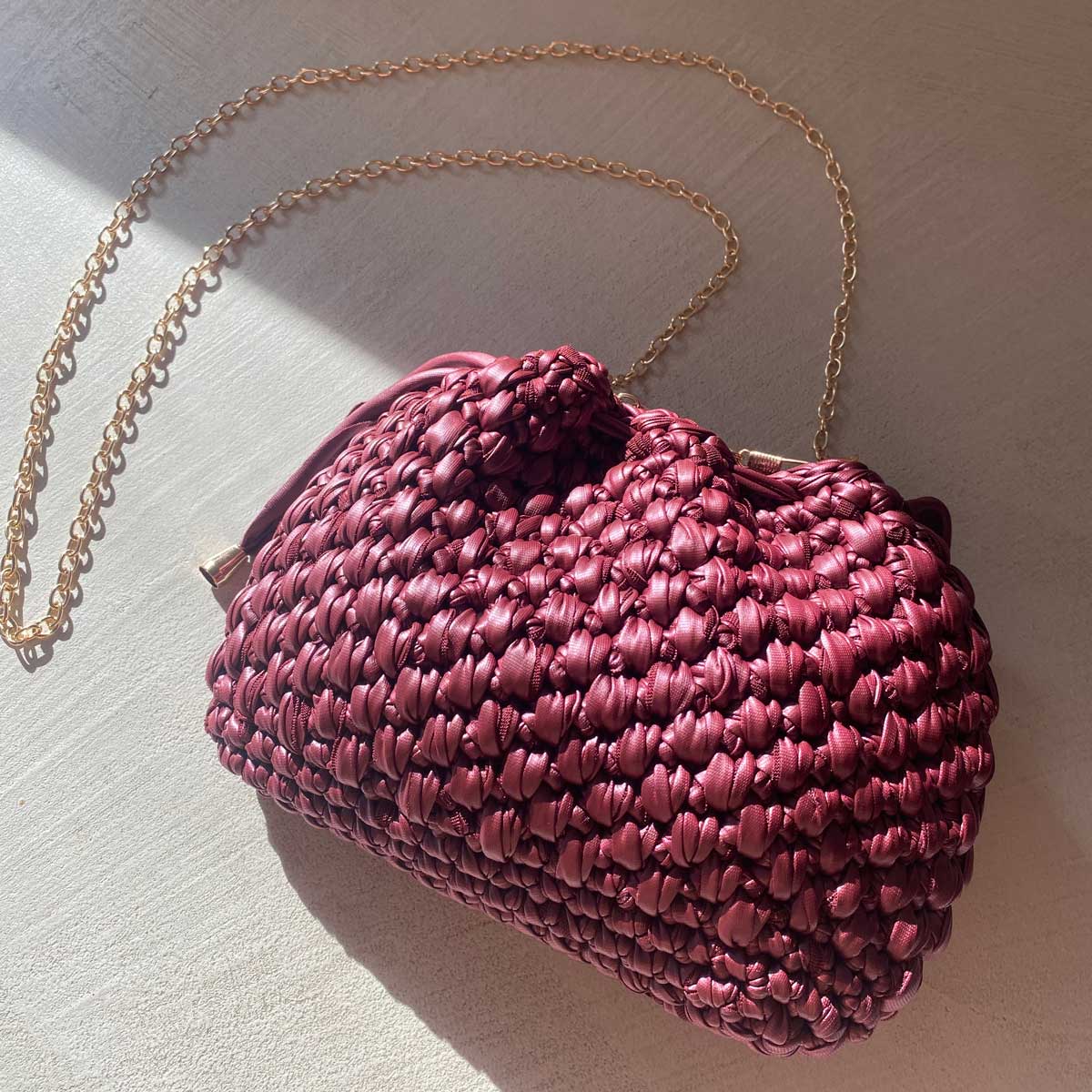 Borsa Secchiello in Ecopelle Bordeaux Pouch Uncinetto Stile Bottega