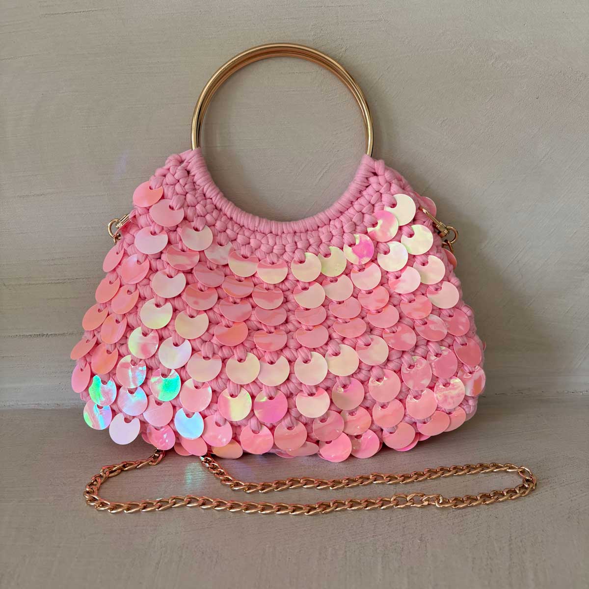 Borsa Uncinetto Crochet Rosa con Paillettes Olografiche Manici Anello