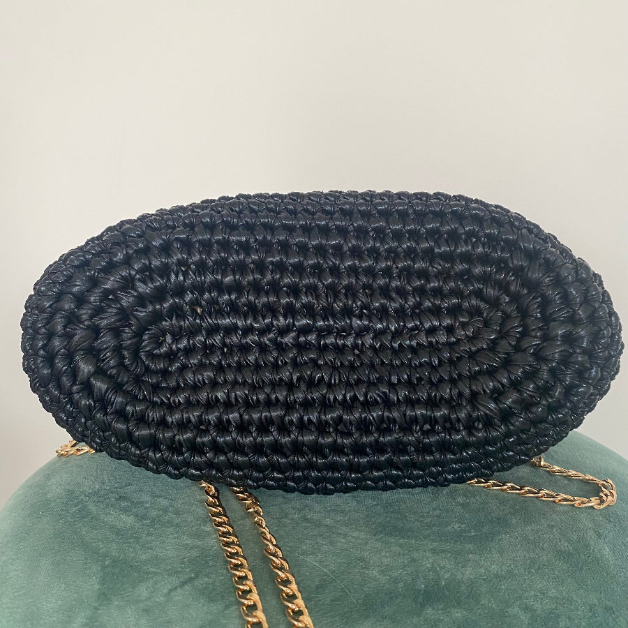 Borsa clutch all’uncinetto in fettuccia metallizzata similpelle nero personalizzabile