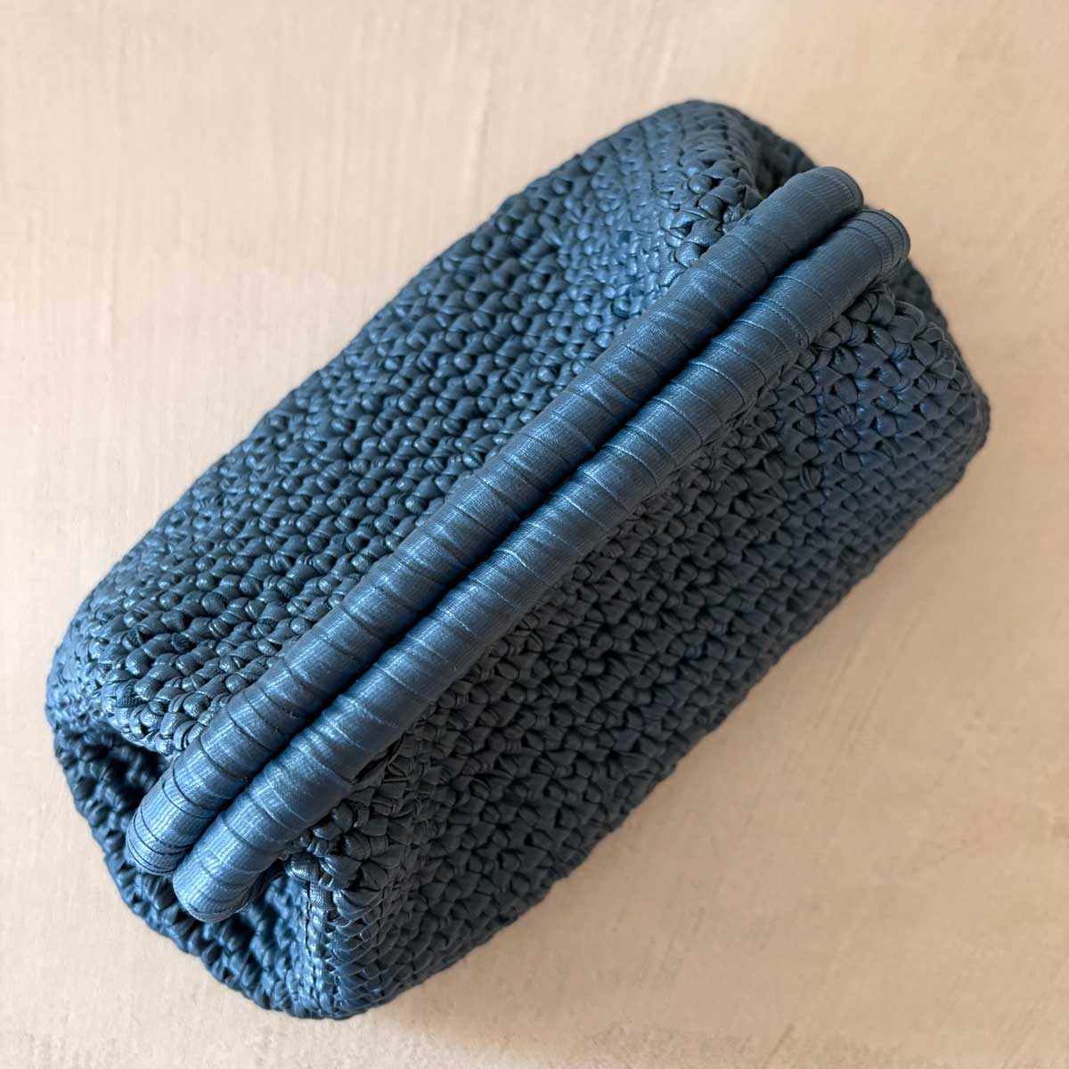 Clutch Crochet Blu Petrolio Borsa all’uncinetto in Pelle Made in Italy