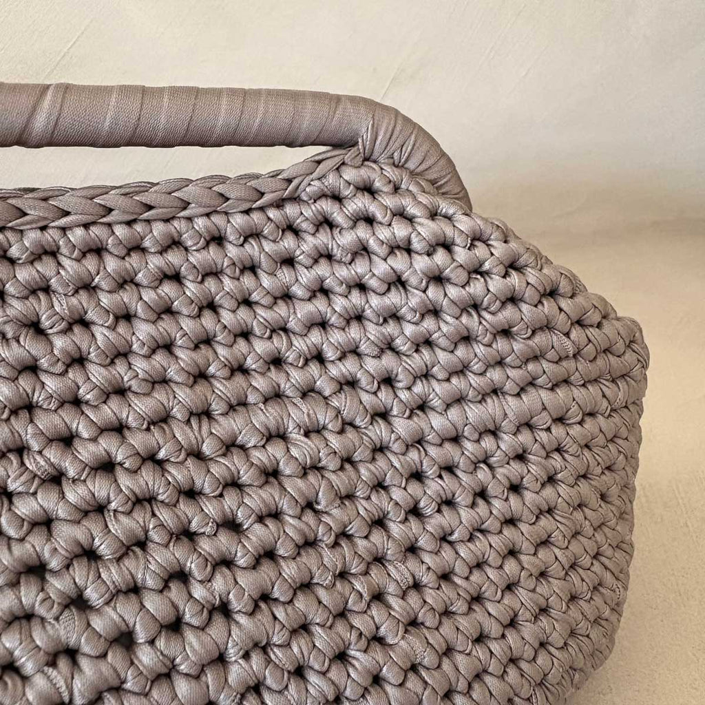Clutch Crochet Grigia Borsa all’uncinetto in Pelle Made in Italy
