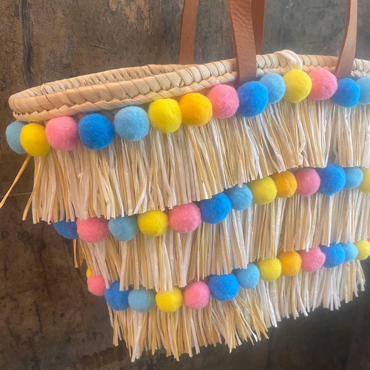 Coffa siciliana decorata borsa in paglia con frange e pon pom colorati personalizzati
