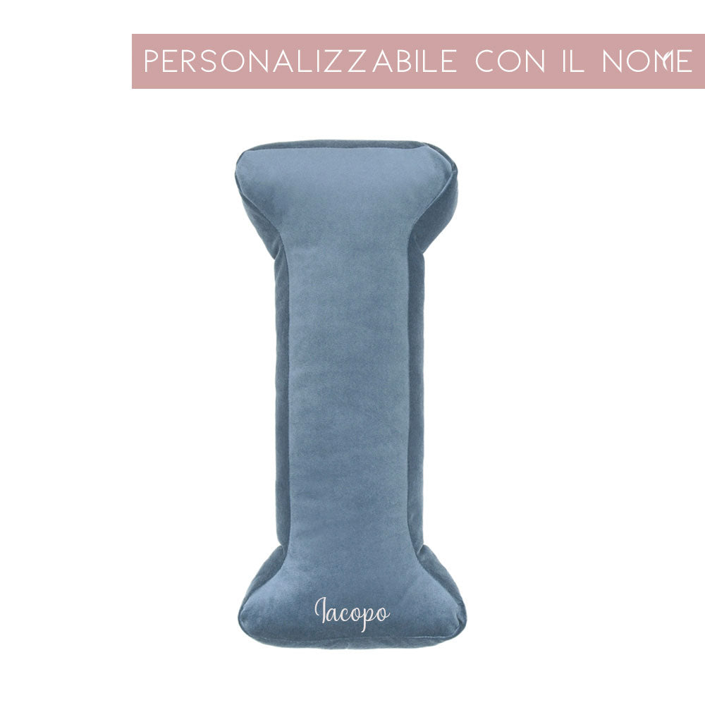 Cuscino Personalizzato a Forma di Lettera Alfabeto Iniziale in Velluto Azzurro Polvere