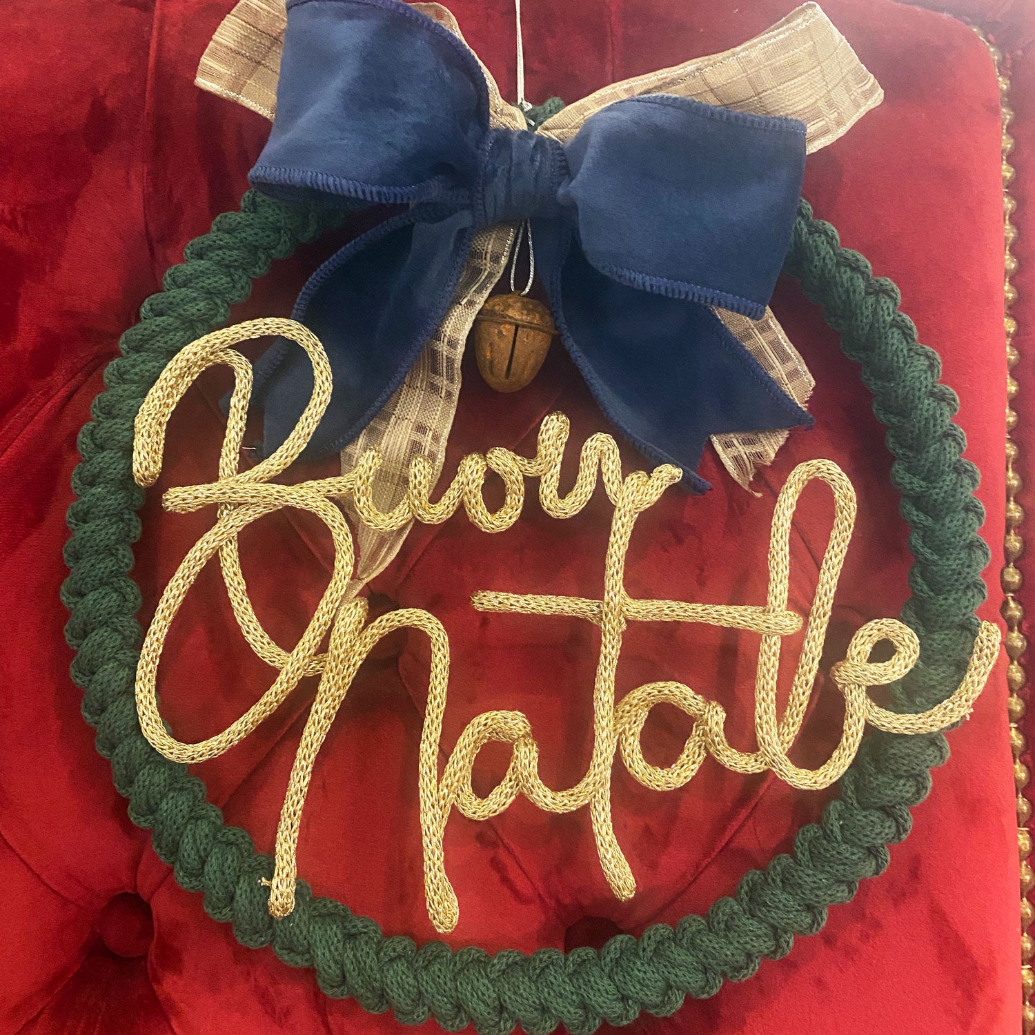 Ghirlanda macramè in cotone intrecciato con scritta personalizzata