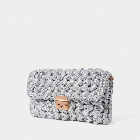 Pochette in fettuccia metallizata argento