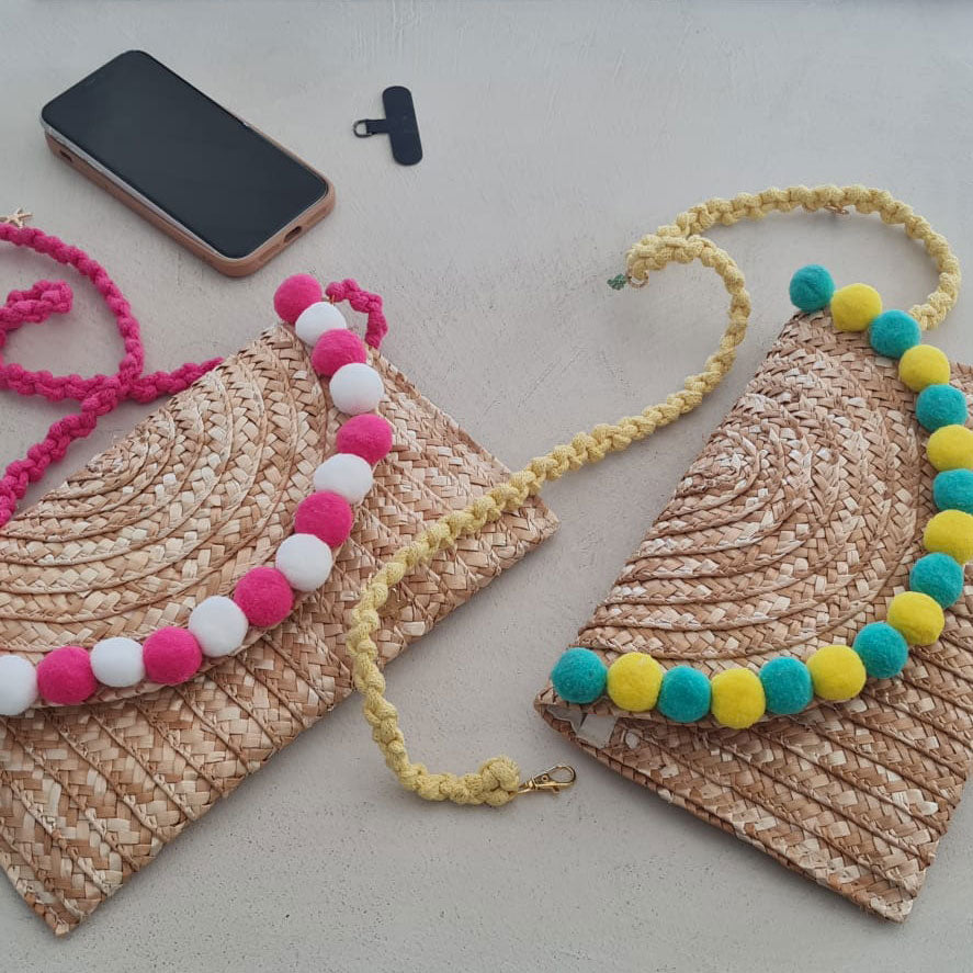 Pochette in paglia con nome personalizzato