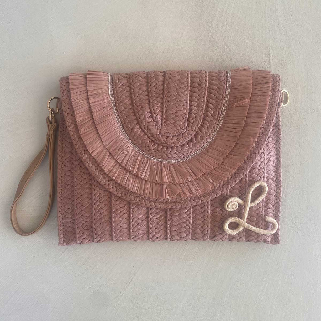 Pochette in paglia rosa antico con iniziale o nome personalizzato