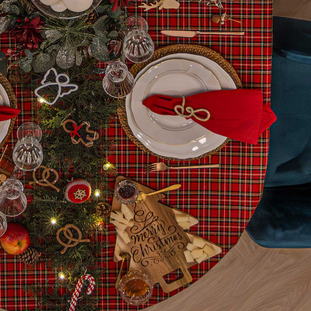 Tagliere a forma di Albero di Natale con incisione Merry Christmas