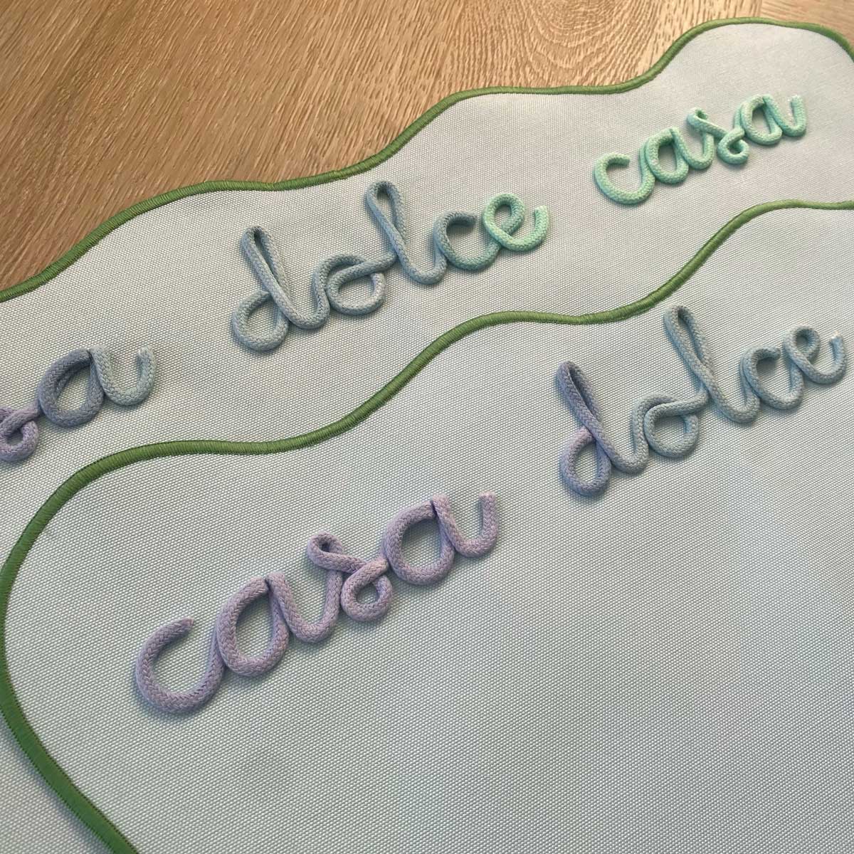 Tovaglietta Azzurra Americana Personalizzata con Ricamo Nome