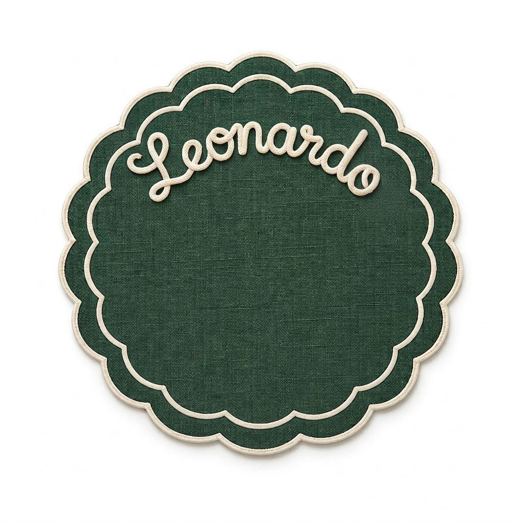 Tovaglietta personalizzata con nome bordo ondulato verde