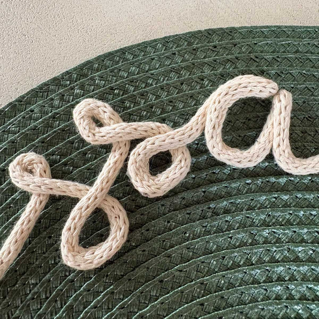 Tovaglietta ovale personalizzata con nome in paglia verde