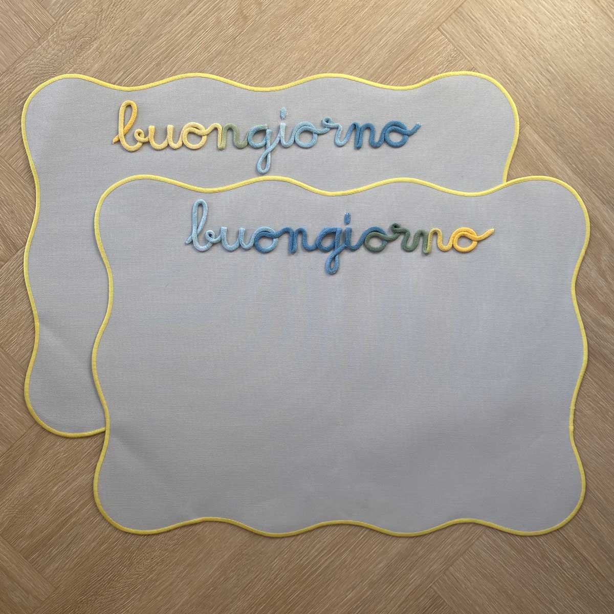 Tovaglietta Americana Grigia Personalizzata con Ricamo Nome