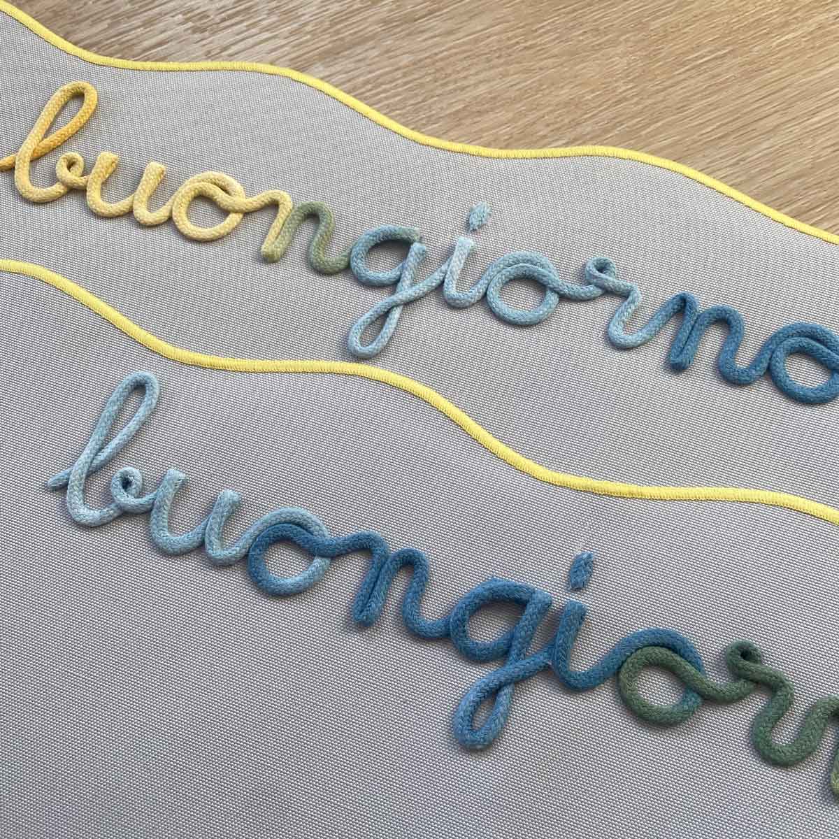 Tovaglietta Americana Grigia Personalizzata con Ricamo Nome