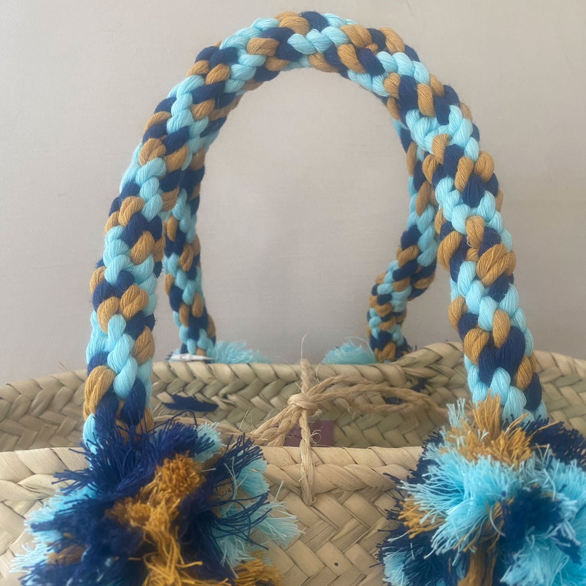 Coffa siciliana decorata borsa in paglia con manici intrecciati