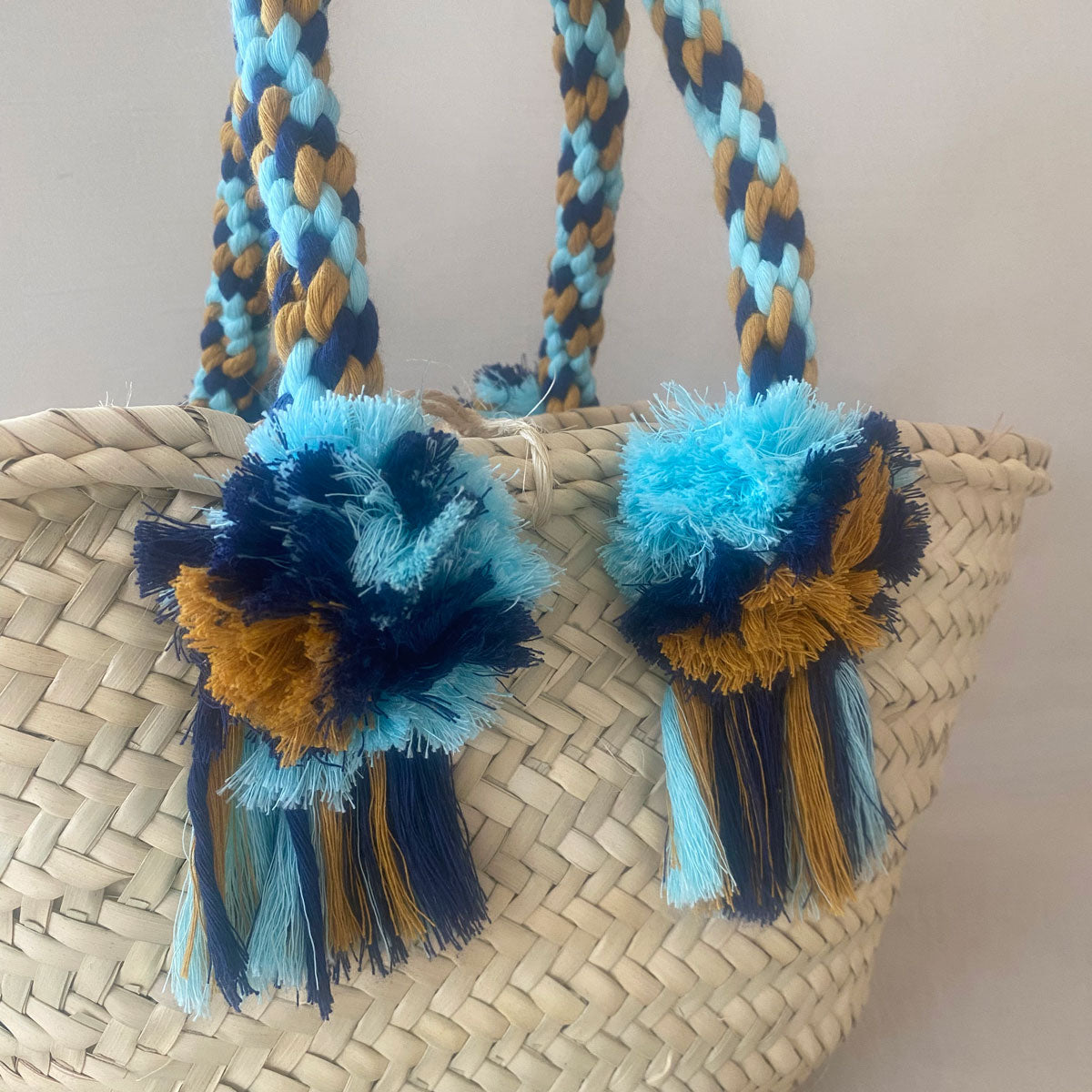 Coffa siciliana decorata borsa in paglia con manici intrecciati