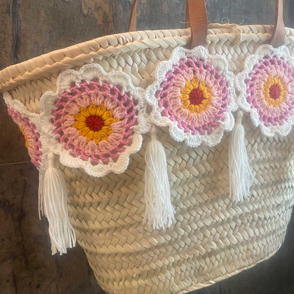 Coffa siciliana decorata borsa in paglia con granny squares uncinetto