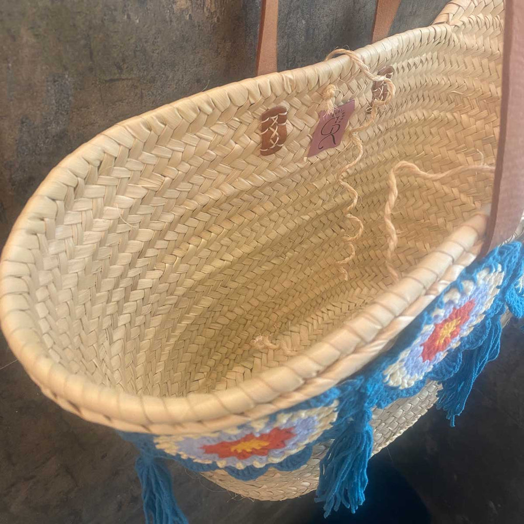 Coffa siciliana decorata borsa in paglia con granny squares uncinetto
