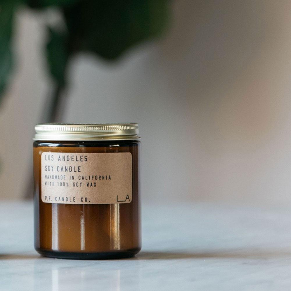 PF Candle co. Los Angeles Candela di soia Shop Online
